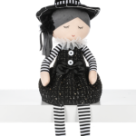 Witch Shelf Sitter
